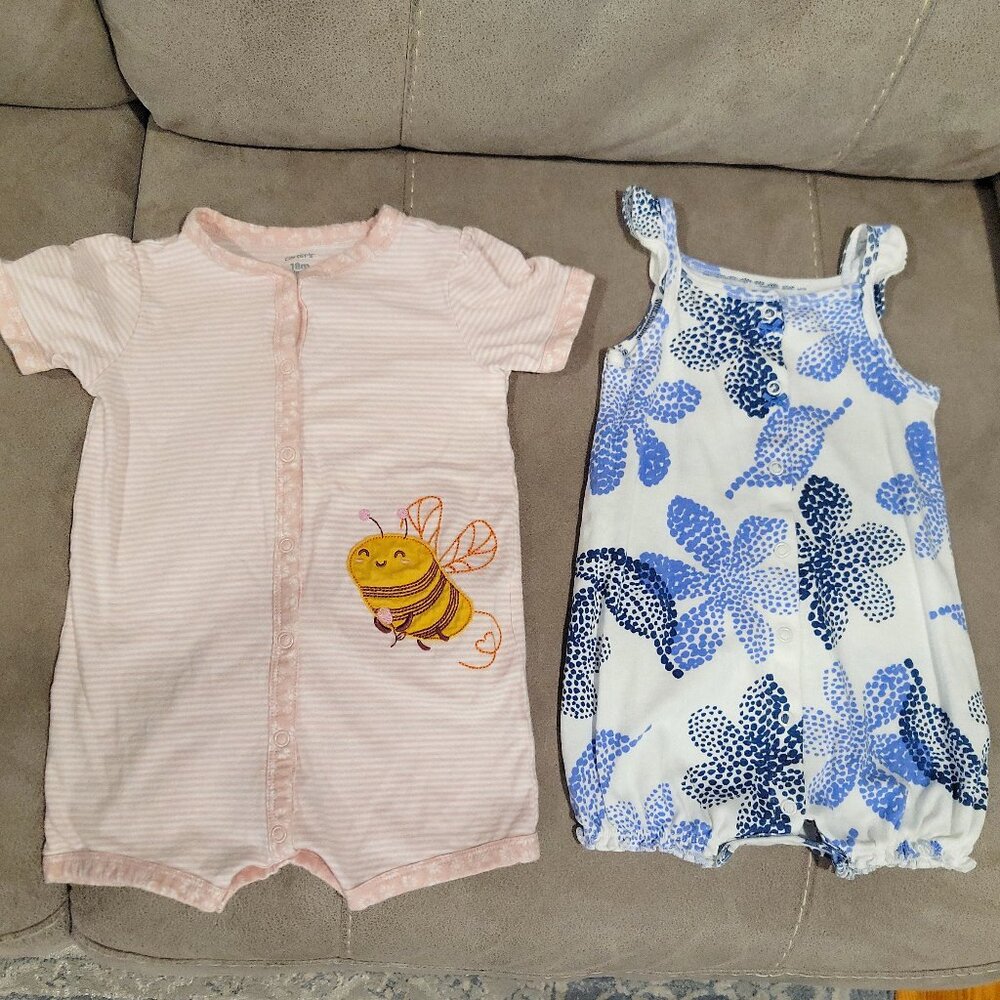 Size 18 month Carter's Summer Baby Girl Outfits